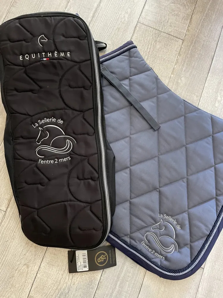 Tapis de selle à Cérons